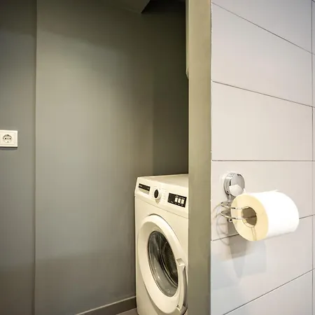 Gazi Urban Apartment