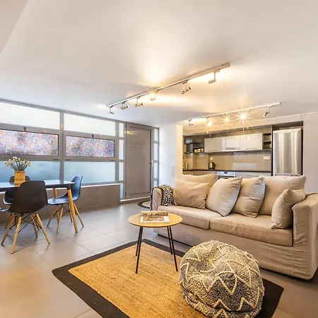 Apartment Gazi Urban *